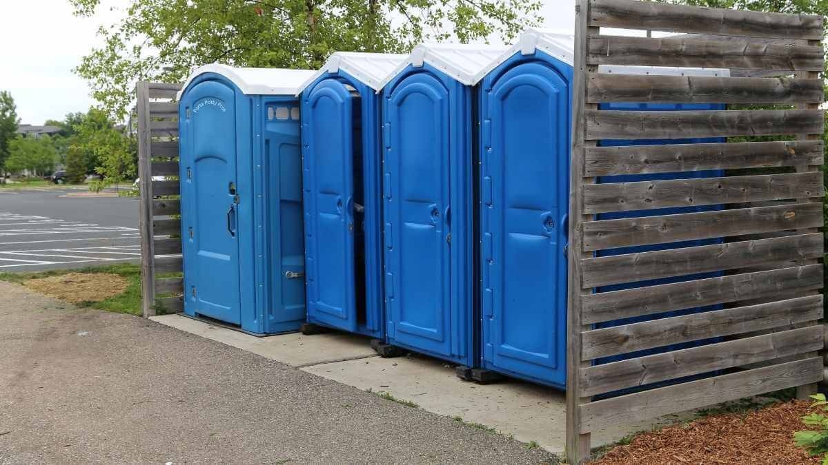 Porta Potty Rental Pros - Reliable Portable Toilet Rentals in Adamsville, OH, 43802